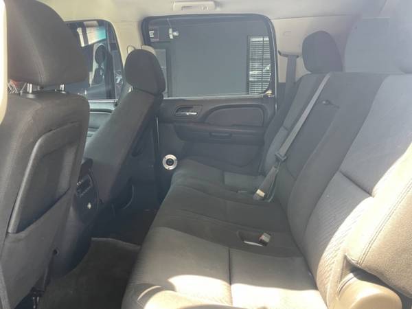 2011 Chevrolet Suburban 2WD 4dr 1500 LS - - by dealer for sale in TAMPA, FL – photo 20