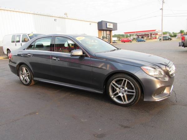 2014 Mercedes-Benz E350 Luxury 4MATIC - cars & trucks - by dealer -... for sale in Rockford, IL – photo 11
