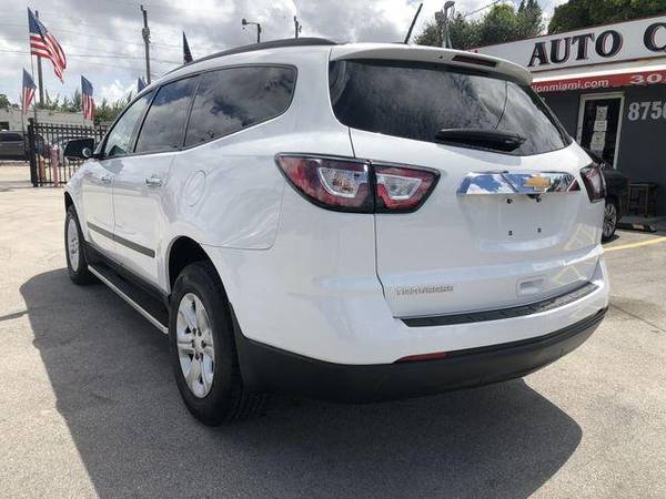 2017 Chevrolet Chevy Traverse LS Sport Utility 4D LARGE SELECTION for sale in Miami, FL – photo 7