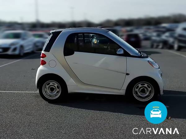 2015 smart fortwo Pure Hatchback Coupe 2D coupe White - FINANCE... for sale in Manchester, NH – photo 13