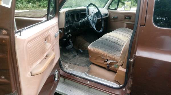 Square body crew cab Chevy c30 - cars & trucks - by owner - vehicle... for sale in West Plains, MO – photo 4