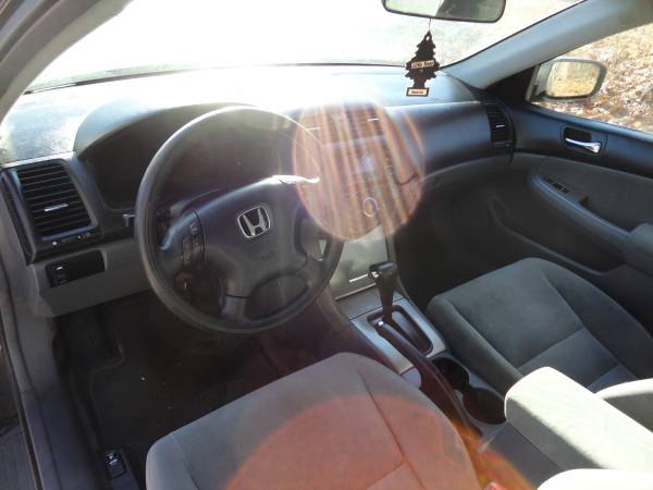 2005 Honda accord ex 2.4L - cars & trucks - by dealer - vehicle... for sale in Kingston, NH – photo 7