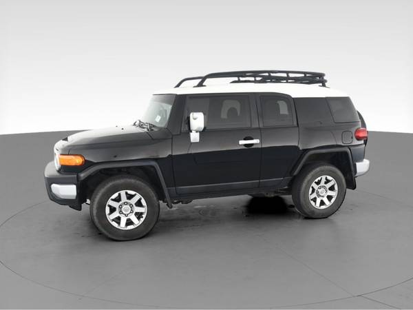 2012 Toyota FJ Cruiser Sport Utility 2D suv Black - FINANCE ONLINE -... for sale in Indianapolis, IN – photo 4