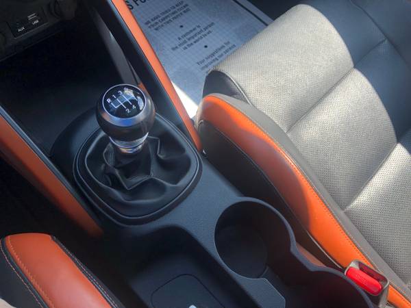2016 Hyundai Veloster 3dr Cpe Man Turbo w/Orange Accent - cars & for sale in Pinckneyville, IN – photo 24
