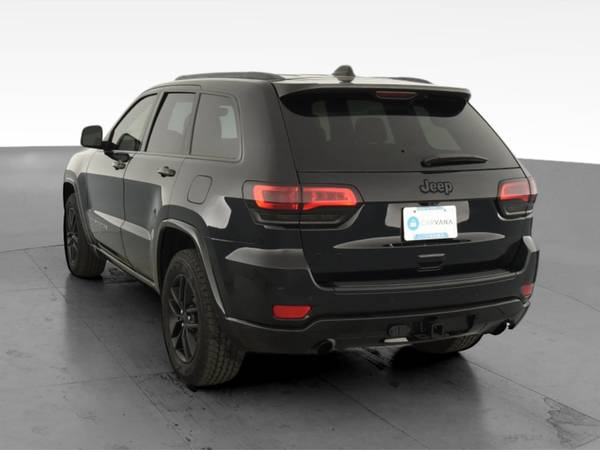 2018 Jeep Grand Cherokee High Altitude Sport Utility 4D suv Black -... for sale in Sausalito, CA – photo 8