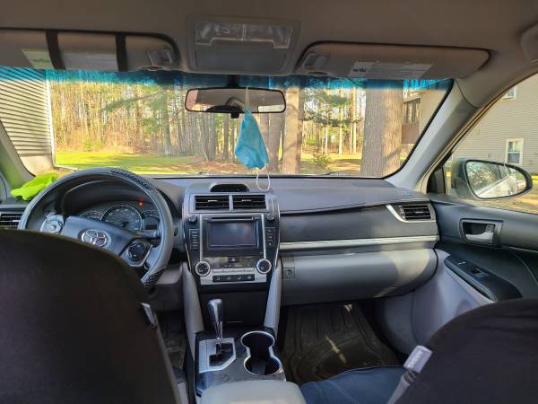 Beautiful Camry for sale in Essex Junction, VT – photo 8
