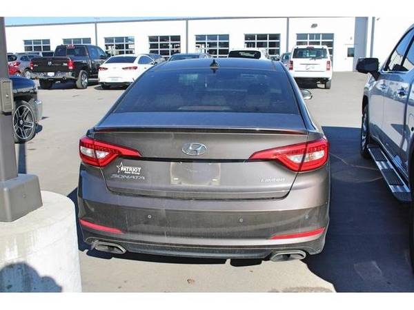 2015 Hyundai Sonata Limited - sedan - cars & trucks - by dealer -... for sale in Bartlesville, KS – photo 4