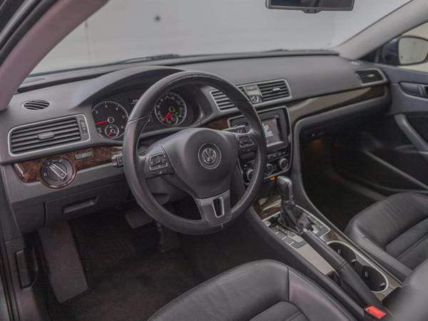 2014 Volkswagen VW Passat TDI SEL Premium - cars & trucks - by... for sale in Wichita, KS – photo 20
