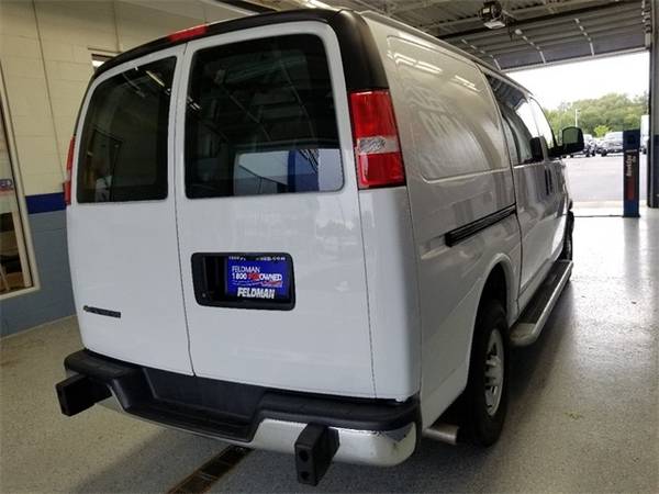 2018 Chevy *Chevrolet* *Express* *2500* Work Van van Summit White for sale in Waterford Township, MI – photo 4