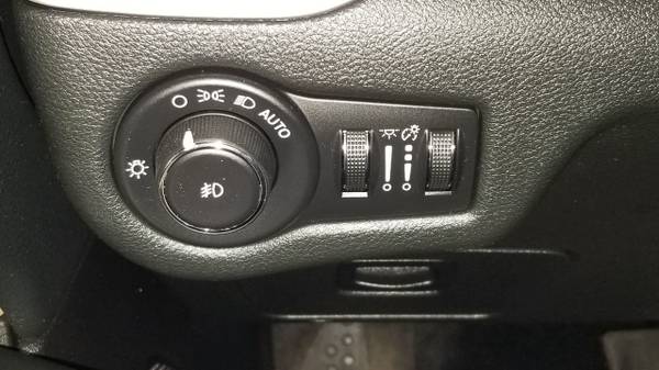 2015 *Jeep* *Cherokee* *4WD 4dr Limited* Billet Silv - cars & trucks... for sale in Jersey City, NY – photo 16