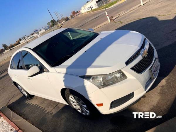 2011 Chevrolet Cruze - - by dealer - vehicle for sale in Fresno, CA – photo 3