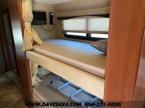 2015 Thor Motorhome A C E 30 2 Bunkhouse Model - - by for sale in Richmond, FL – photo 15