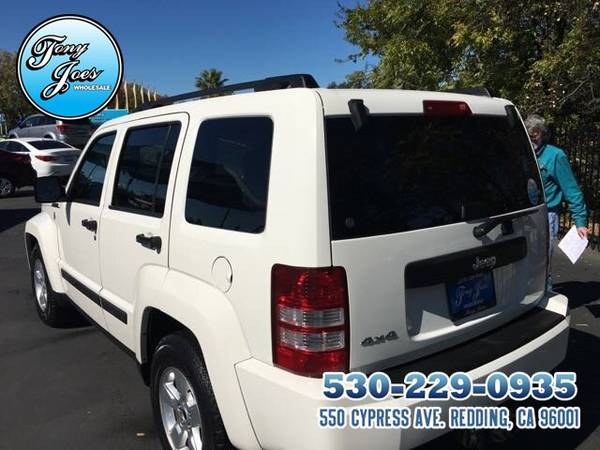 2010 Jeep Liberty AWD.....15/21 MPG.....Mint Condition....CERTIFIED PR for sale in Redding, CA – photo 4