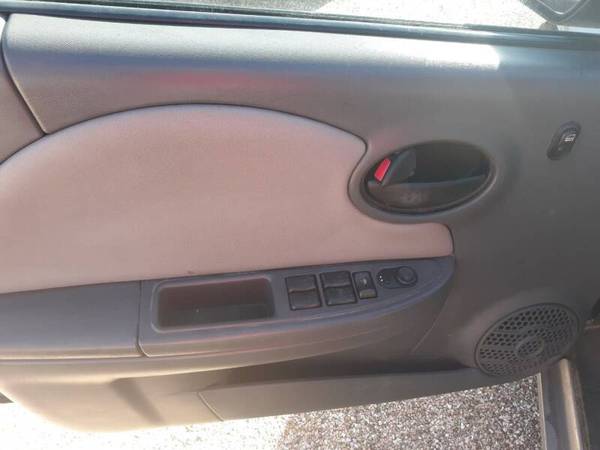 2006 SATURN ION LEATHER SUNROOF 160K MILES INSPECTED JUST $2695 CASH... for sale in Camdenton, MO – photo 5