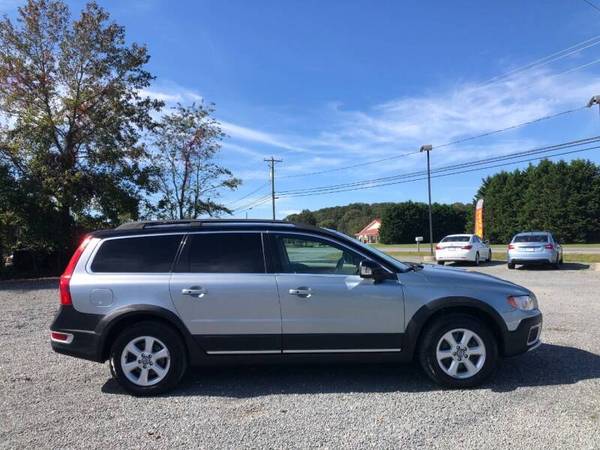 *2011 Volvo XC70- I6* Heated Leather, Sunroof, Roof Rack, Books,... for sale in Dagsboro, DE 19939, MD – photo 5