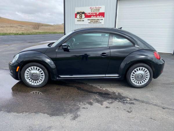 2014 Volkswagen Beetle 2 5L PZEV 2dr Coupe 6A 1 Country for sale in Ponca, SD – photo 2