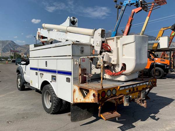 Boom / Bucket Service Truck - 2011 Ford F-550 4x4 Altec AT37G Aerial... for sale in Vineyard, UT – photo 2