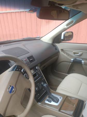 Volvo XC90 2010 LOW MILEAGE - cars & trucks - by owner - vehicle... for sale in Roanoke, TX – photo 8