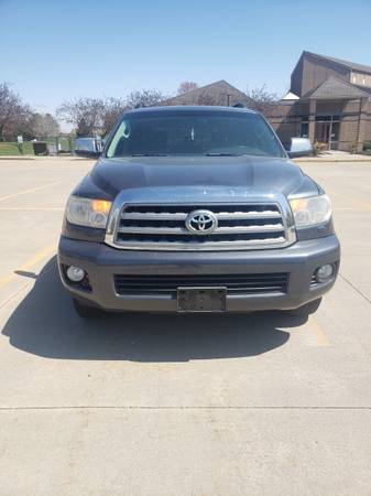 2008 Toyota Sequoia Limited 4WD - - by dealer for sale in newton, iowa, IA – photo 4