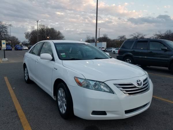 2009 Toyota Camry Hybrid, 110k miles, Clean Title Runs perfect -... for sale in Addison, IL – photo 3