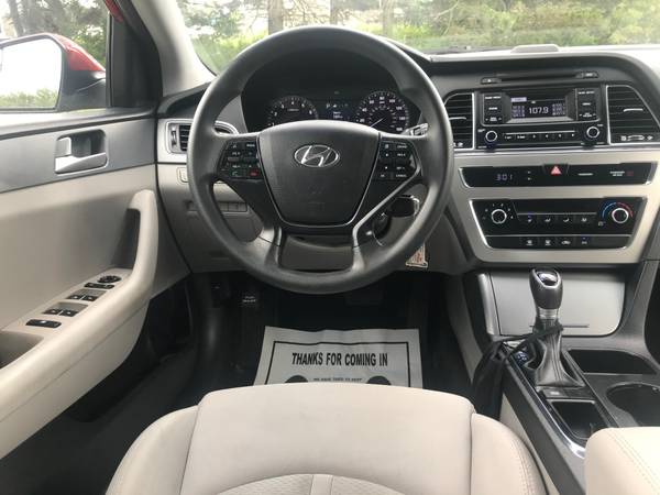 2017 Hyundai Sonata SE, LOW MILES, WARRANTY. - cars & trucks - by... for sale in Mount Pocono, PA – photo 15