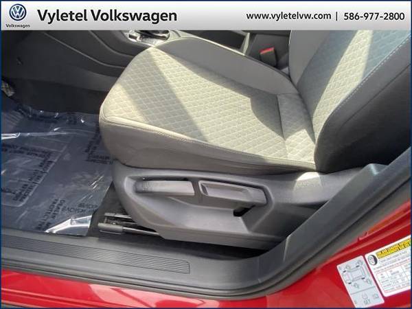 2019 Volkswagen Tiguan SUV 2 0T S 4MOTION - Volkswagen Cardinal Red for sale in Sterling Heights, MI – photo 18