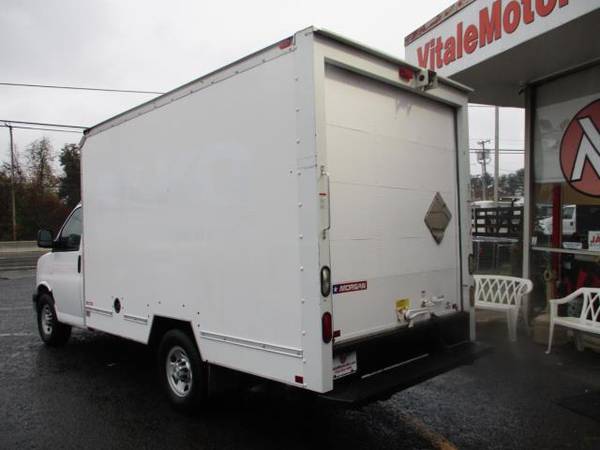 2014 Chevrolet Express Commercial Cutaway 14 FOOT CUT AWAY, SIDE... for sale in south amboy, VA – photo 3
