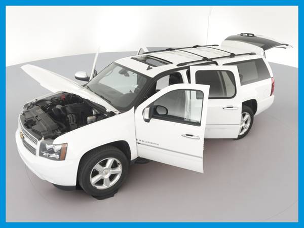 2014 Chevy Chevrolet Suburban 1500 LTZ Sport Utility 4D suv White for sale in Pittsburgh, PA – photo 15
