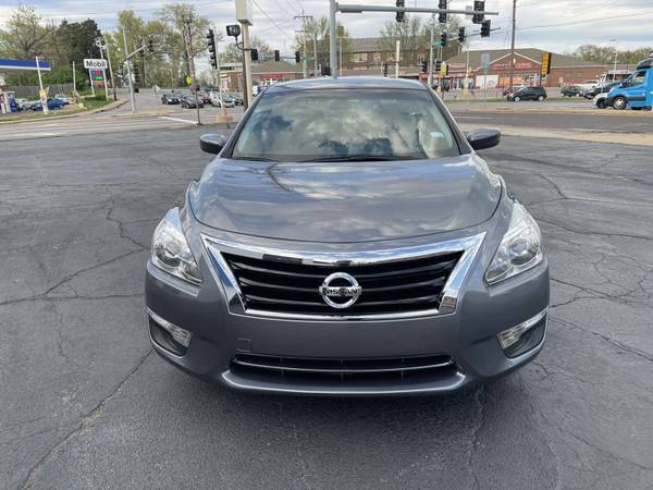 2015 Nissan Altima 2 5S 4dr Sedan 1-OWNER 40K Miles VERY CLEAN for sale in Saint Louis, MO – photo 2