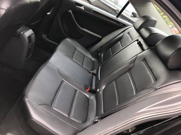 2016 Volkswagen Jetta 1.8T SEL Premium for sale in Harrisonburg, VA – photo 7