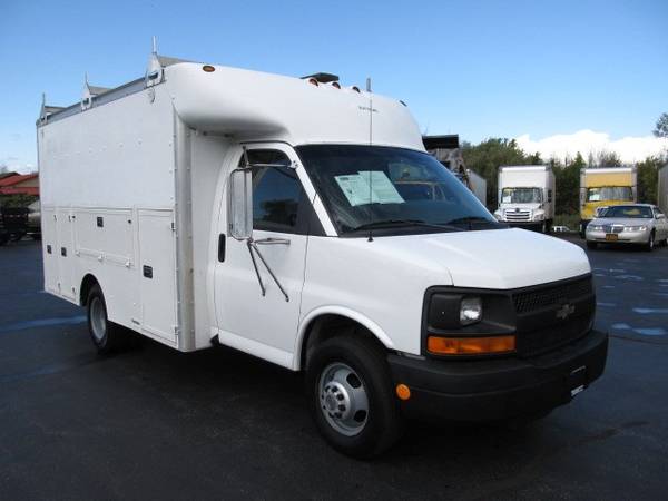 2004 Chevrolet Express G3500 Enclosed Service Body Roof Rack w/ Rear A for sale in Spencerport, NY – photo 9