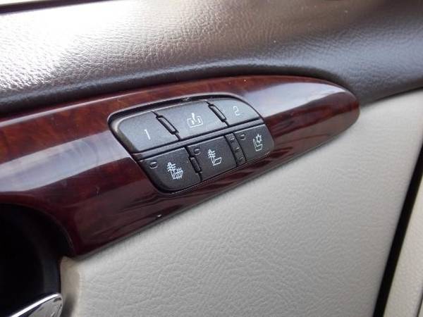 2011 Buick Lucerne Super - cars & trucks - by dealer - vehicle... for sale in Lake Saint Louis, MO – photo 10