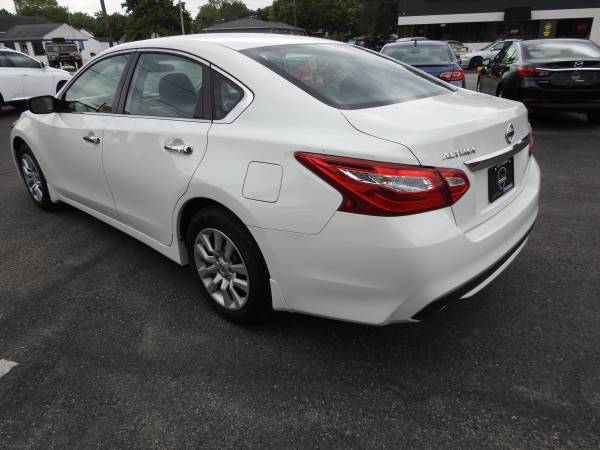 * One Owner * 2017 Nissan Altima 2.5S for sale in NOBLESVILLE, IN – photo 4