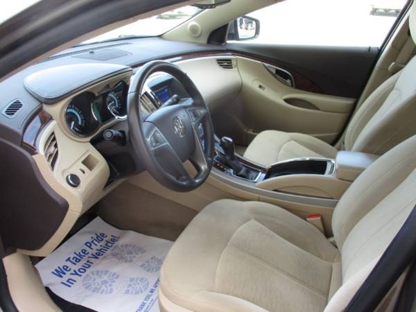 2011 Buick LaCrosse CX for sale in La Crosse, WI – photo 9