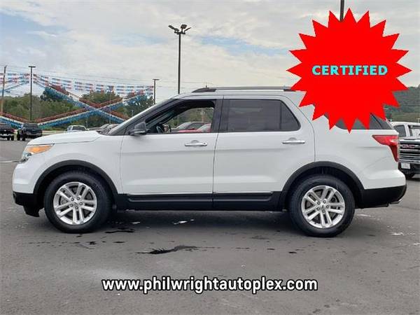 2015 Ford Explorer SUV XLT - White for sale in Russellville, AR – photo 2