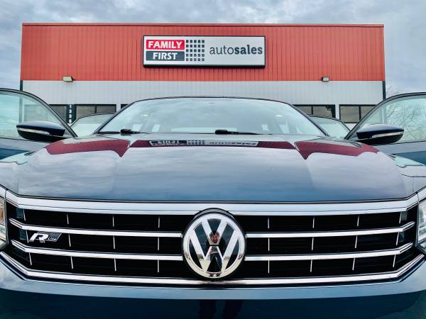 2018 VOLKSWAGEN PASSAT R-LINE 4D 4-Cyl 2.0 TURBO LITER CALL OR TEXT... for sale in Clarksville, TN – photo 22