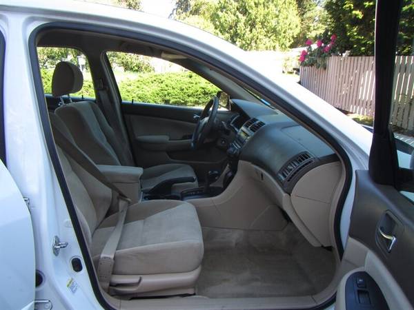 2006 Honda Accord LX - - by dealer - vehicle for sale in Shoreline, WA – photo 13