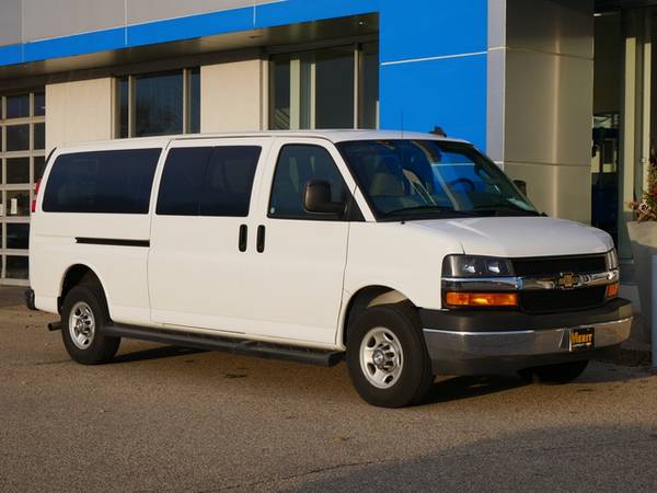 2019 Chevrolet Express Passenger LT 6 0 15 passenger for sale in Saint Paul, MN