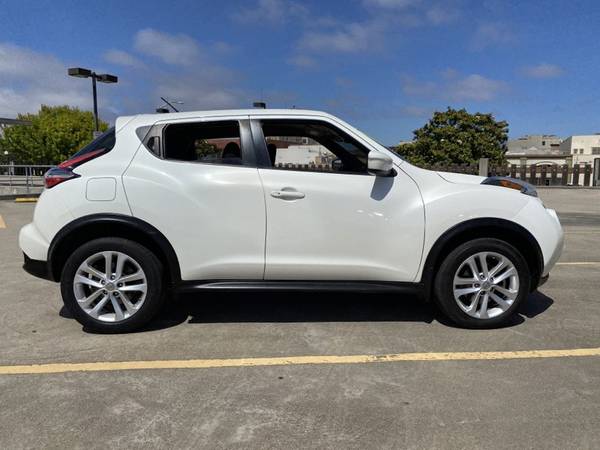 2016 Nissan JUKE SL WHITE - cars & trucks - by dealer - vehicle... for sale in Salinas, CA – photo 6