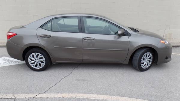 2017 Toyota Corolla LE - cars & trucks - by owner - vehicle... for sale in Versailles, KY – photo 3