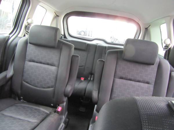 2009 Mazda 5 0nly 85,000 miles - cars & trucks - by dealer - vehicle... for sale in Fenton, MO – photo 12