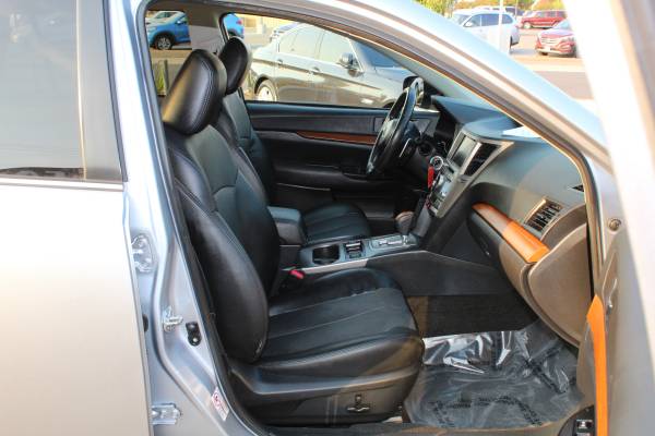 2013 Subaru Outback 2.5i Limited AWD LOADED WE FINANCE CALL US for sale in Sacramento, NV – photo 13