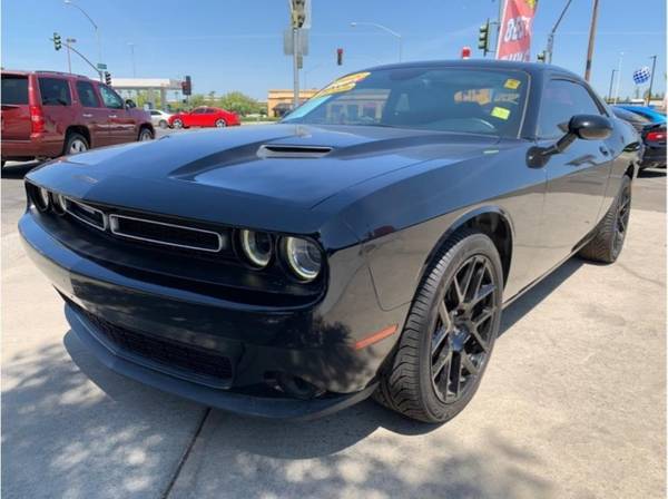 2015 Dodge Challenger SXT Coupe 2D for sale in Fresno, CA – photo 4