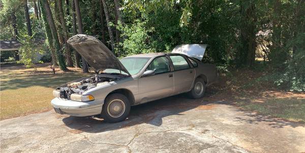 96 Chevy caprice for sale in Jackson, MS – photo 2