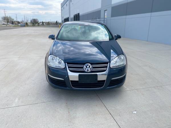 2007 Volkswagen Jetta - - by dealer - vehicle for sale in Lake Bluff, IL – photo 19