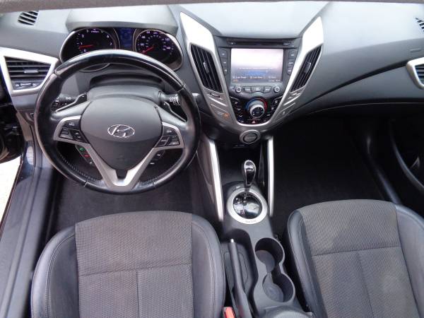 2014 Hyundai Veloster Mint Condition Panorama Roof Nice Coupe for sale in Dallas, TX – photo 9