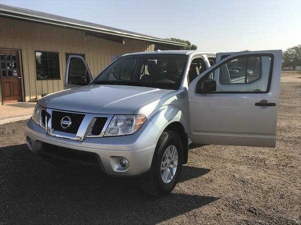 2016 Nissan Frontier SV V6 King Cab 4WD - cars & trucks - by dealer... for sale in Bosque Farms, NM – photo 4