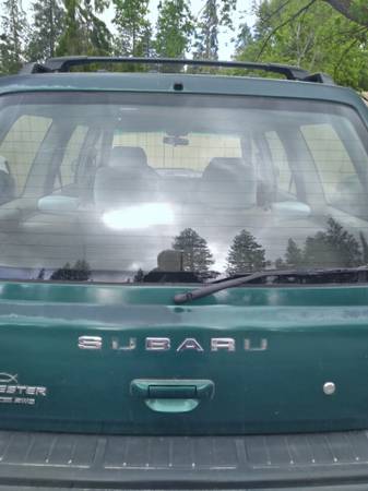 99 Subaru Forester for sale in Klamath Falls, OR – photo 3