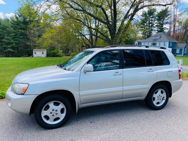 2007 Toyota Highlander Limited, Third Row Excellent Condition for sale in Kingston, MA – photo 2