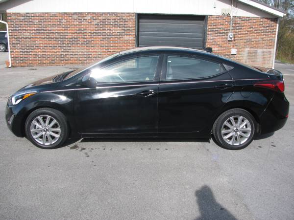 2016 HYUNDAI ELANTRA SE......4CYL AUTO......40000 MILES....SHARP!!!!... for sale in Knoxville, TN – photo 3